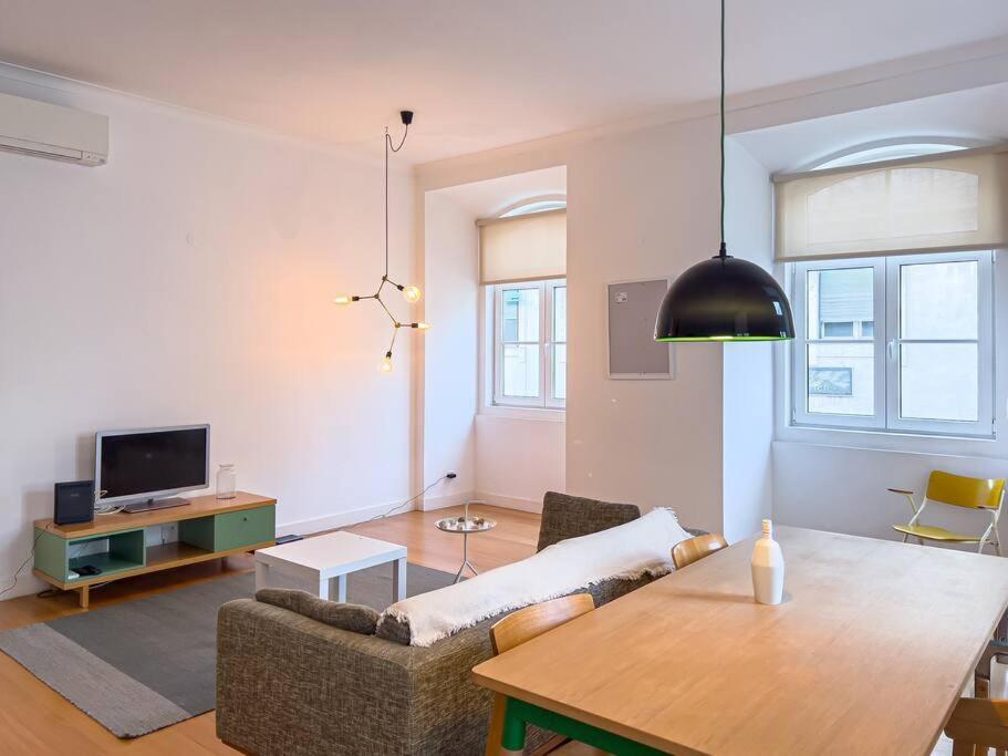 4 Rooms Home In Baixa Lisboa Extérieur photo
